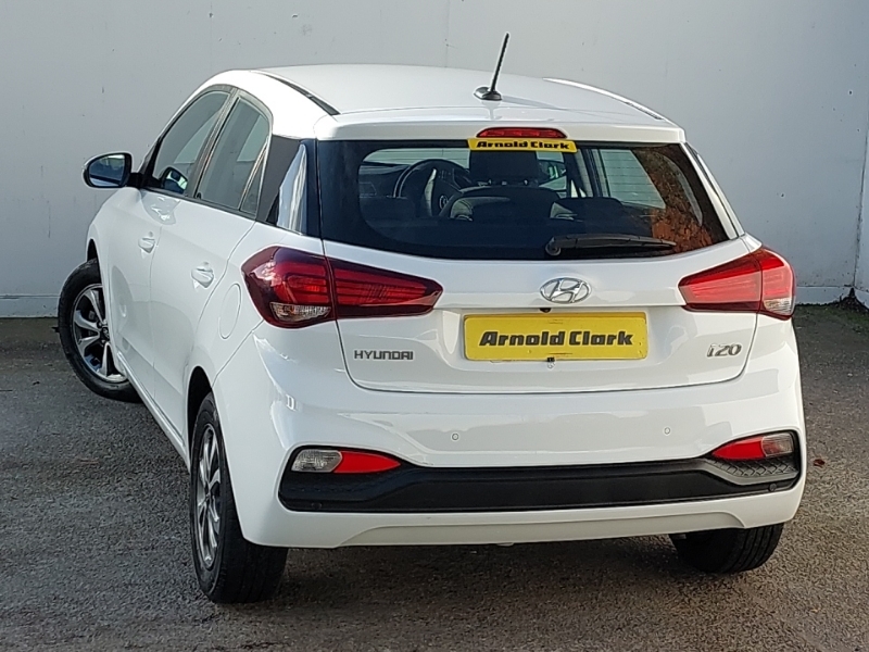 Hyundai I20 1.2 Mpi Se White #2