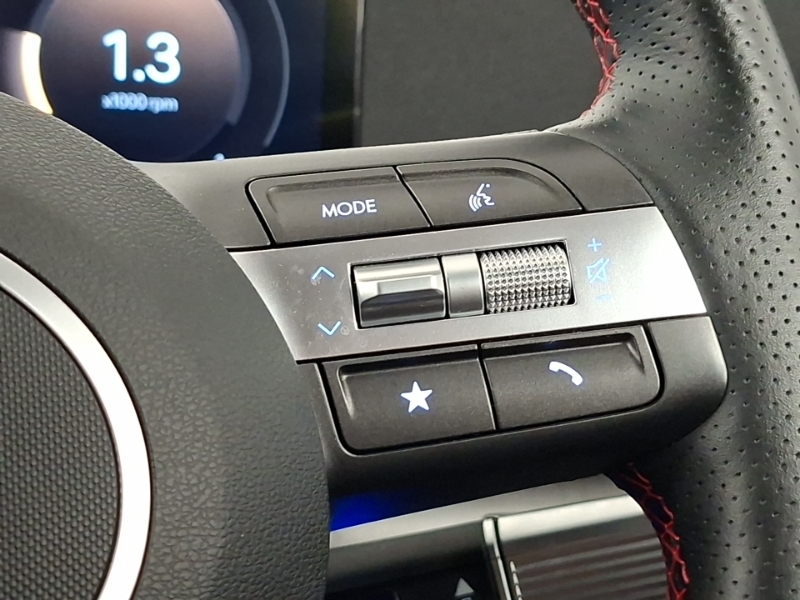 Hyundai Kona 65.4Kwh N Line S Black #13