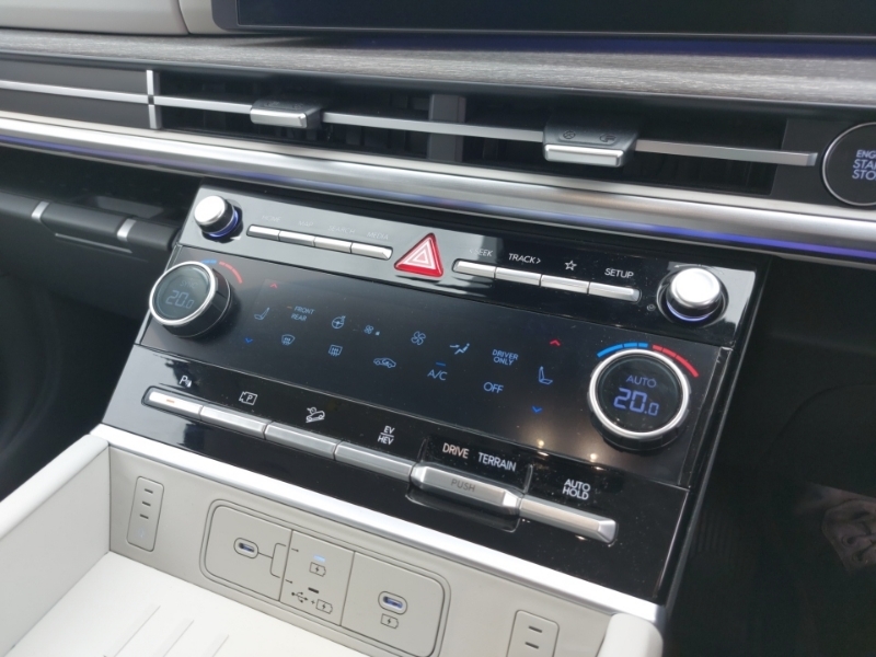 Hyundai Santa Fe 1.6H T-gdi Hybrid Ultimate Green #15