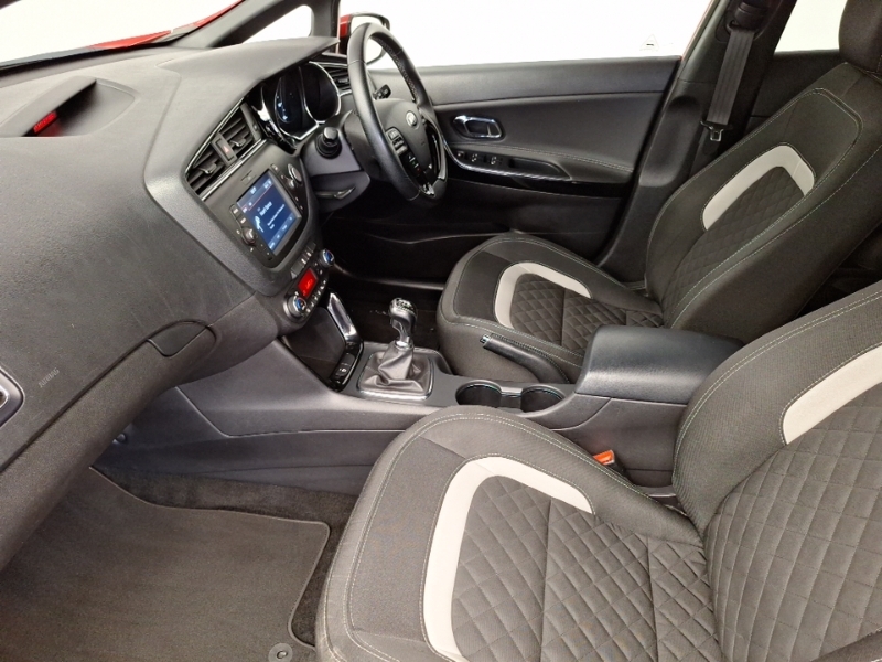 Kia Ceed 1.0T Gdi Isg Gt-line Red #5