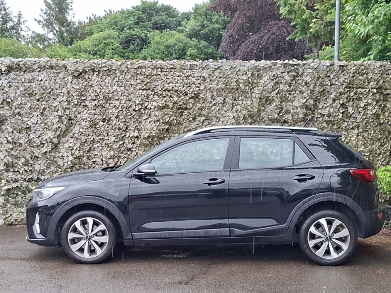 Kia Stonic 1.0T Gdi 99 2 Black #4