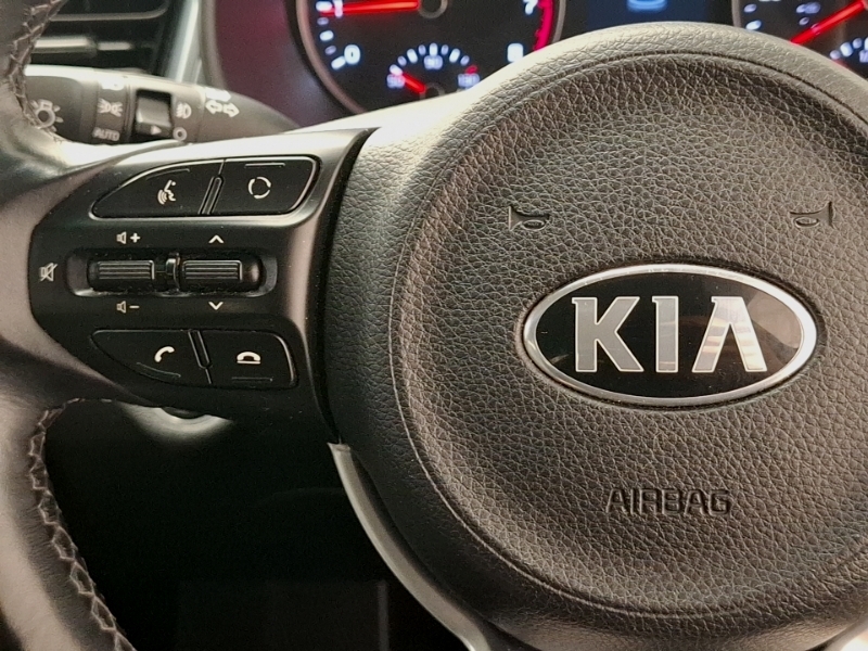 Kia Stonic Kia Estate Special Edi 1.0T Gdi Maxx White #12