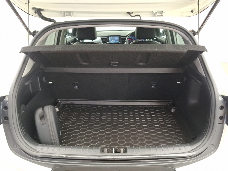 Kia Stonic Kia Estate Special Edi 1.0T Gdi Maxx White #18