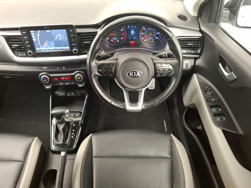 Kia Stonic Kia Estate Special Edi 1.0T Gdi Maxx White #8
