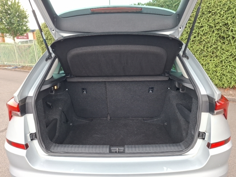 Skoda Kamiq 1.0 Tsi 95 Se Brown #18