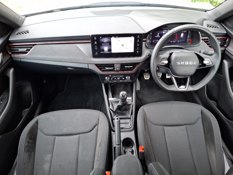 Skoda Kamiq 1.0 Tsi Design Edition Silver #3