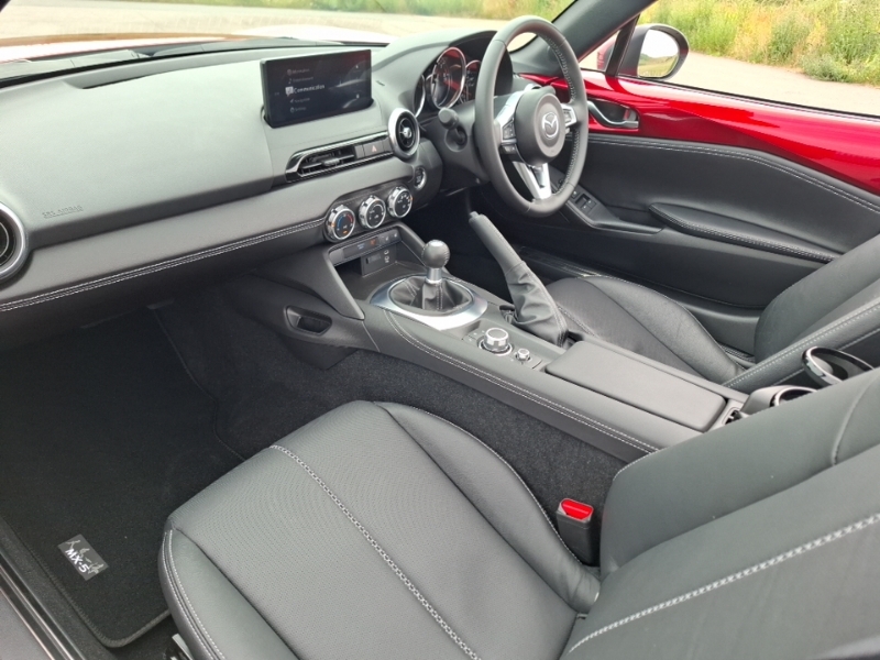 Mazda MX-5 1.5 132 Exclusive-line Red #5