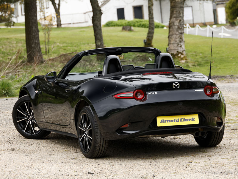 Mazda MX-5 2.0 184 Exclusive-line Black #2