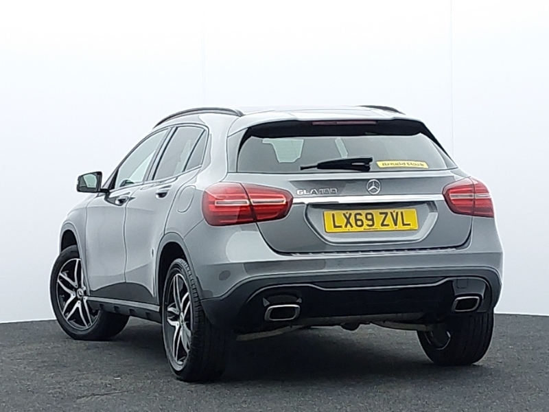 Mercedes-Benz GLA Class 1.6 Gla180 Amg Line Edition 7G-dct Euro 6 Ss Black #1