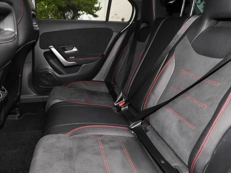 Mercedes-Benz A Class A180d Amg Line Executive White #6