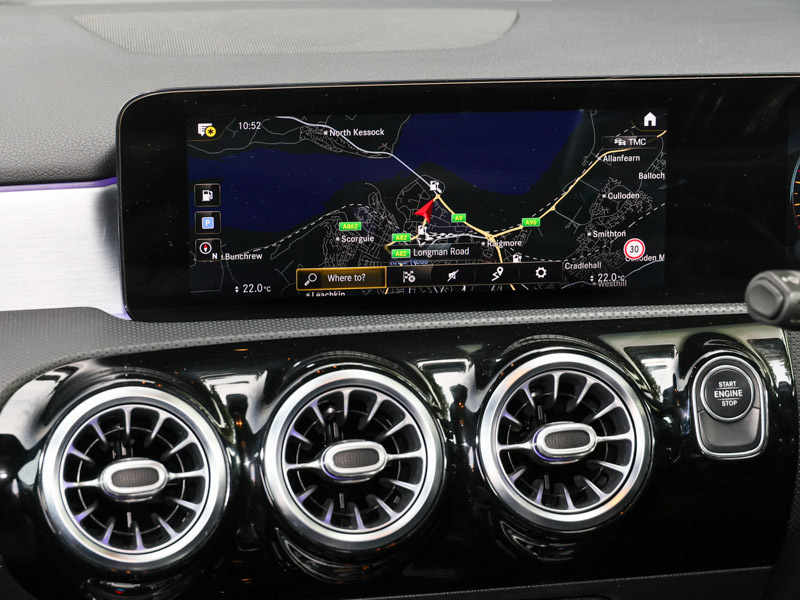 Mercedes-Benz A Class 1.3 A 180 Sport Executive 135 Bhp 7In Satellite Silver #10