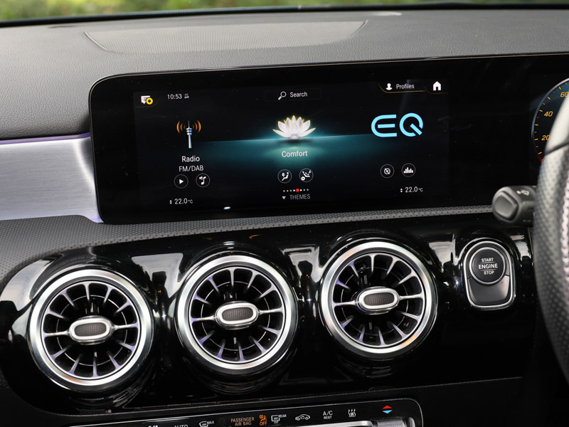 Mercedes-Benz A Class 1.3 A 180 Sport Executive 135 Bhp 7In Satellite Silver #19