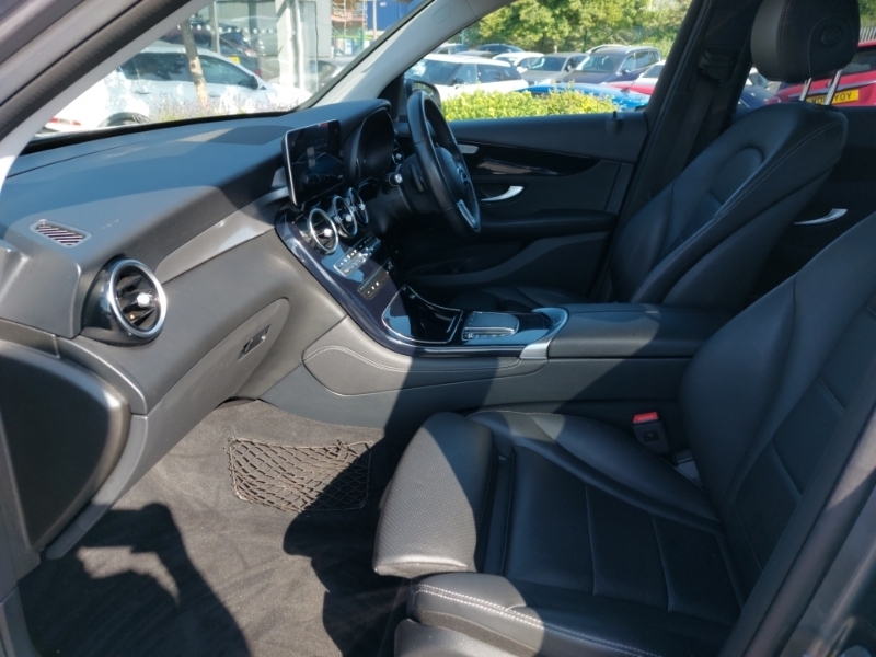 Mercedes-Benz GLC Class Glc 300 4Matic Sport 9G-tronic WV69MMK Grey #5