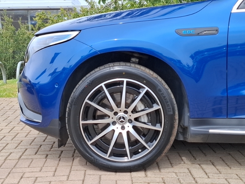 Mercedes-Benz EQC Eqc 400 4Matic Amg Line Premium Plus 403 Bhp Black #18