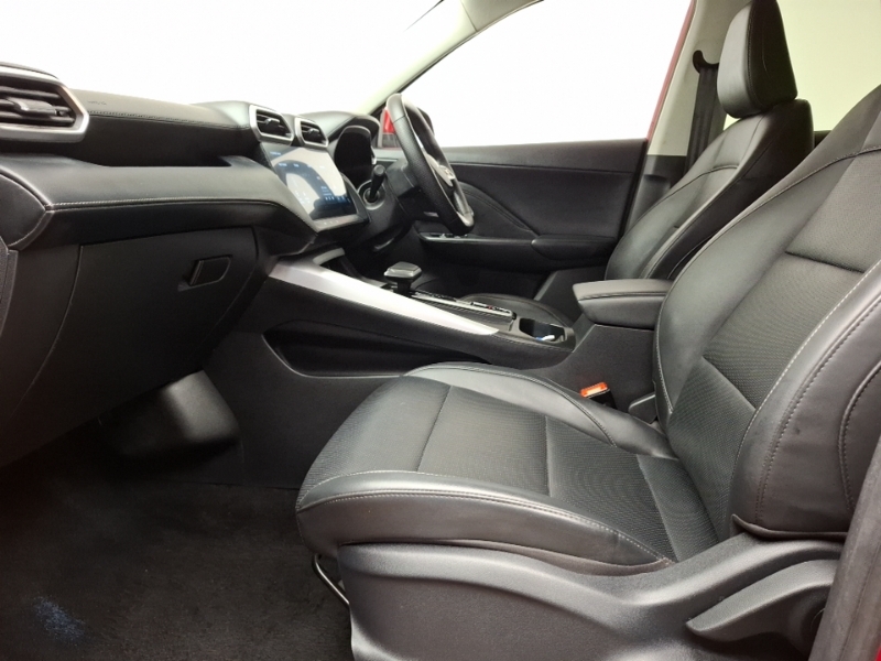 MG ZS 1.5 Hybrid Trophy Red #5