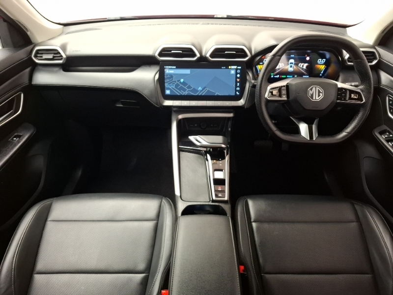 MG ZS 1.5 Hybrid Trophy Red #3