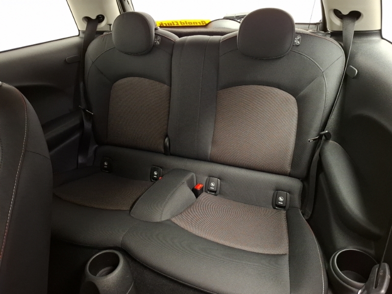 Mini Hatch 1.5 Cooper II YD68JYF White #6