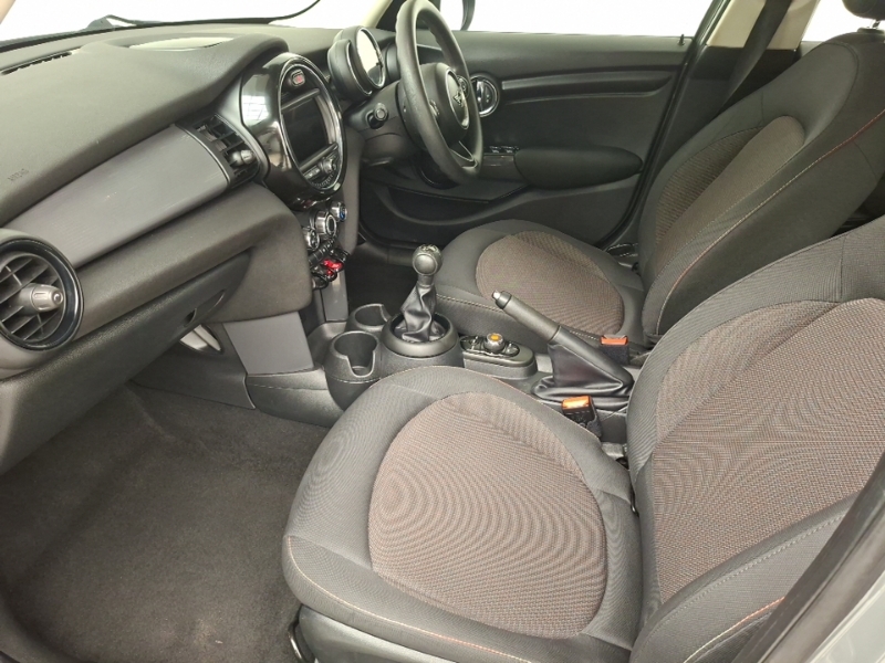 Mini Hatch 1.5 Cooper Classic II NL70DPV Grey #5
