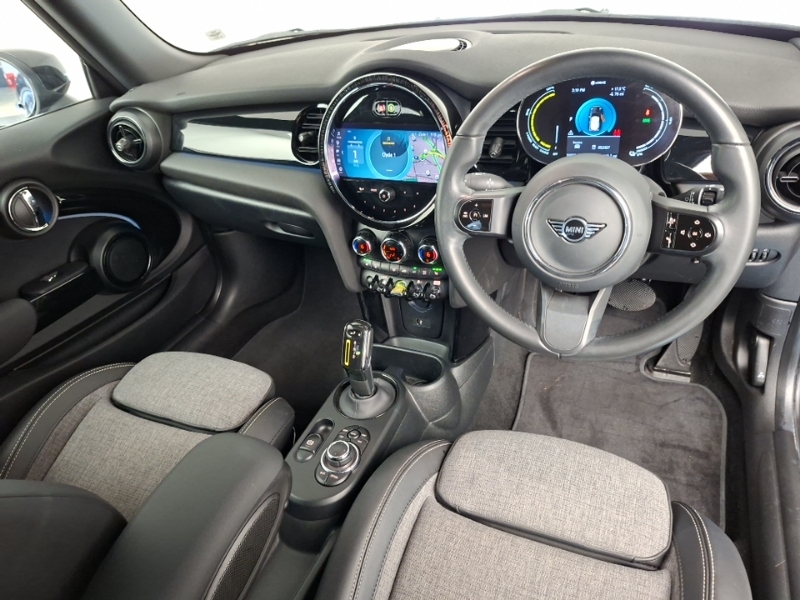 Mini Hatch 135Kw Cooper S Level 2 33Kwh RV23XPH Black #4