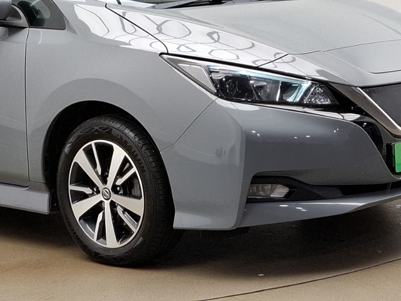 Nissan Leaf 160Kw E Tekna 62Kwh All Media Blue #20