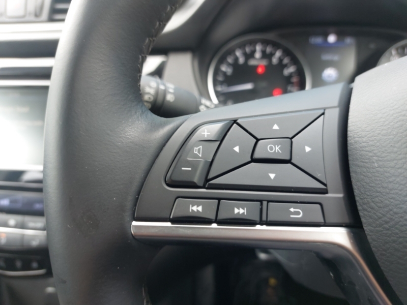 Nissan Qashqai 1.3 Dig-t 158Ps Acenta Premium Xtronic White #12