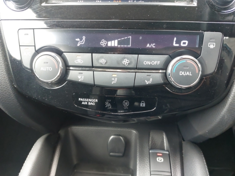 Nissan Qashqai 1.3 Dig-t 158Ps Acenta Premium Xtronic White #16