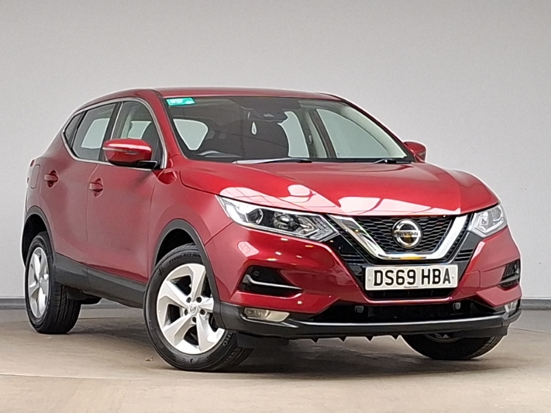 Nissan Qashqai 1.3 Dig-t N-connecta Black #1