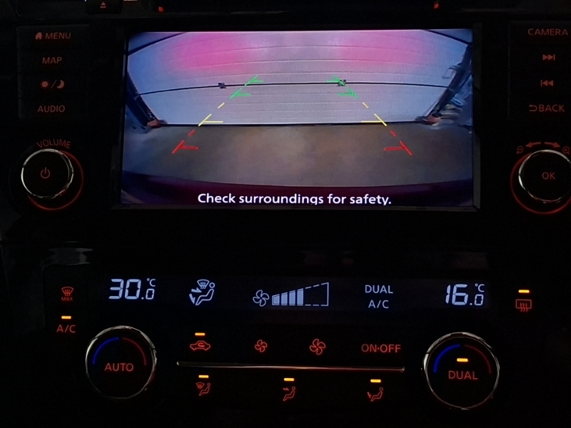Nissan Qashqai 1.3 Dig-t N-connecta Black #9