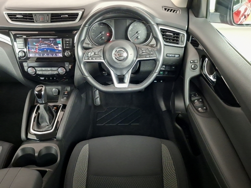 Nissan Qashqai 1.3 Dig-t N-connecta Black #8