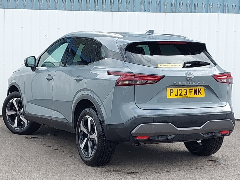 Nissan Qashqai 1.3 Dig-t Mh N-connecta Grey #2