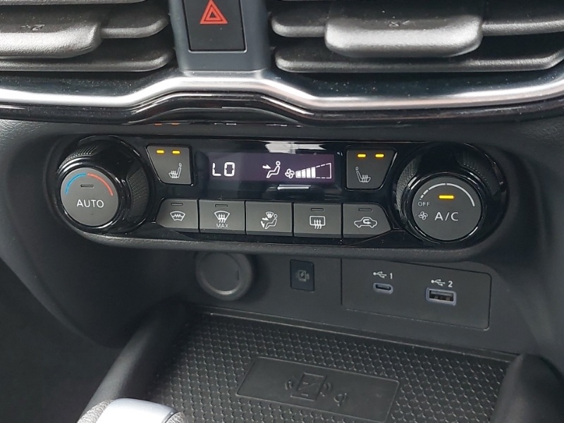 Nissan Juke 1.6 Hybrid Tekna Silver #15