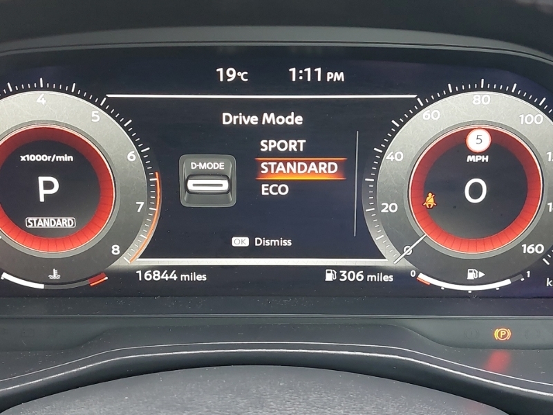 Nissan Juke 1.6 Hybrid Tekna Silver #17