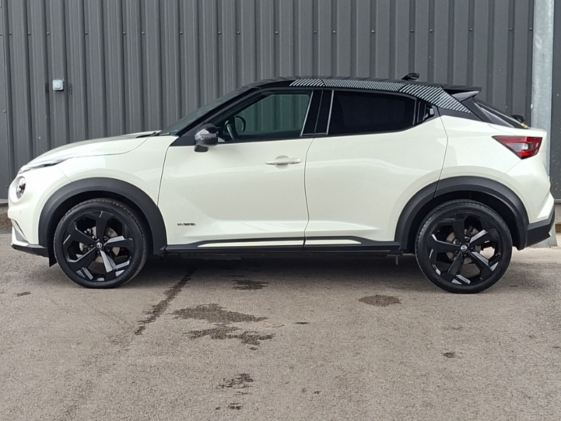 Nissan Juke 1.6 Hybrid Premiere Edition White #4