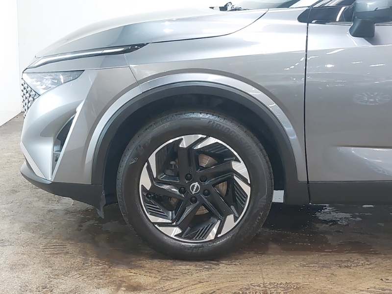 Nissan Qashqai Acenta Premium Silver #19