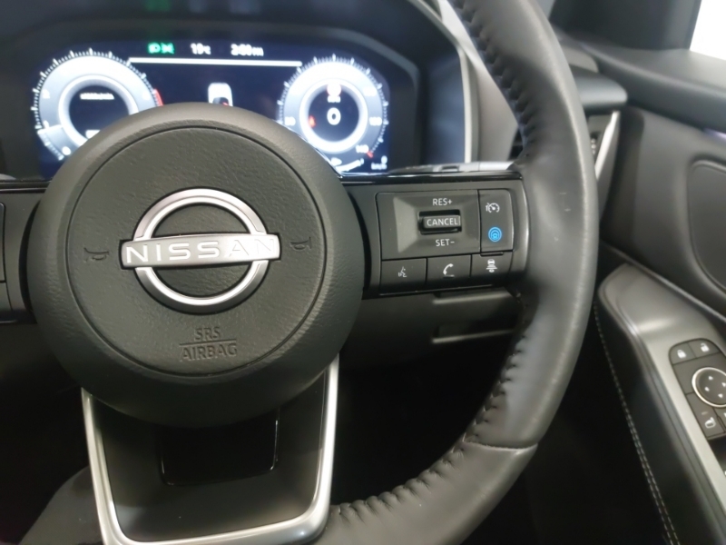 Nissan Qashqai Acenta Premium Silver #13