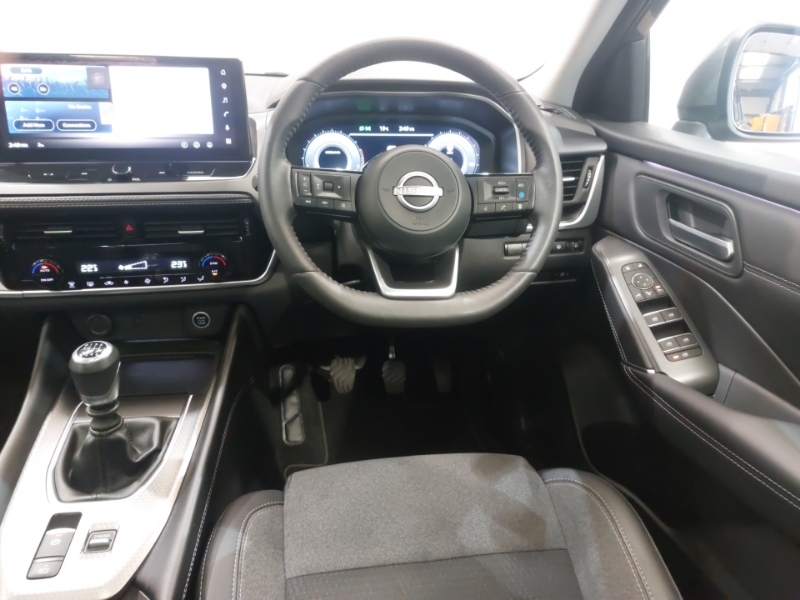 Nissan Qashqai Acenta Premium Silver #8