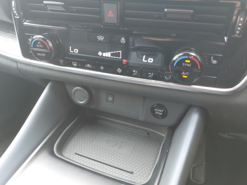 Nissan Qashqai N-connecta Black #13