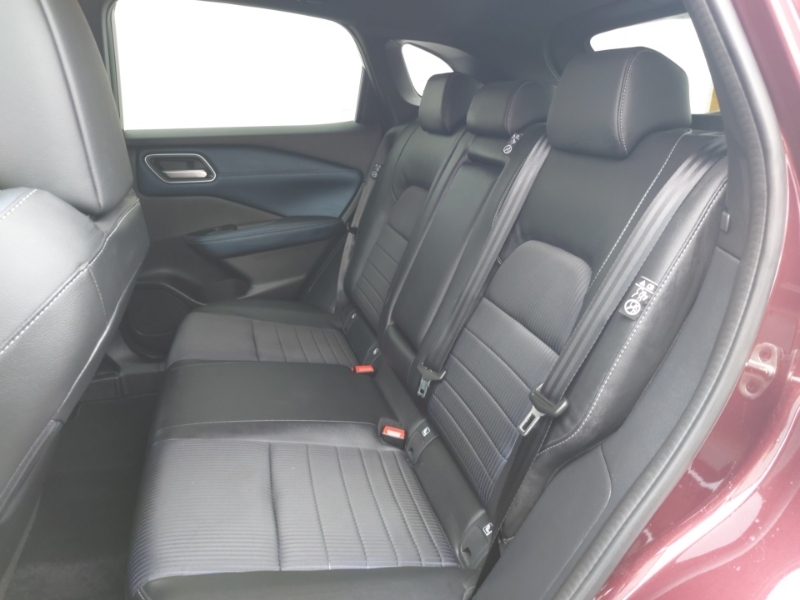 Nissan Qashqai 1.5 E-power Tekna Red #6