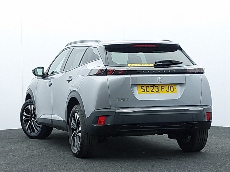 Peugeot 2008 1.2 Puretech Allure Premium Grey #2