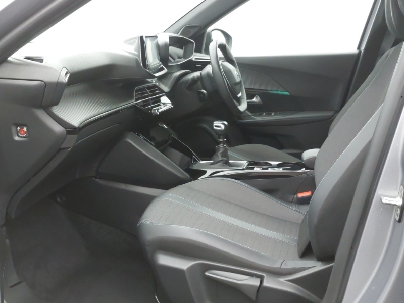 Peugeot 2008 1.2 Puretech Allure Premium Grey #5