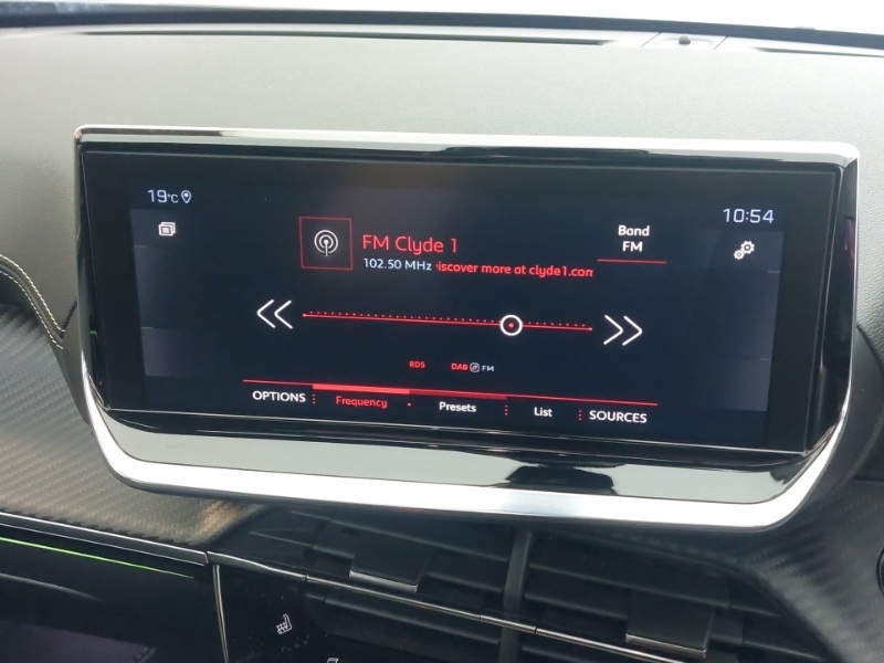 Peugeot 2008 1.2 Puretech 130 Allure  #9