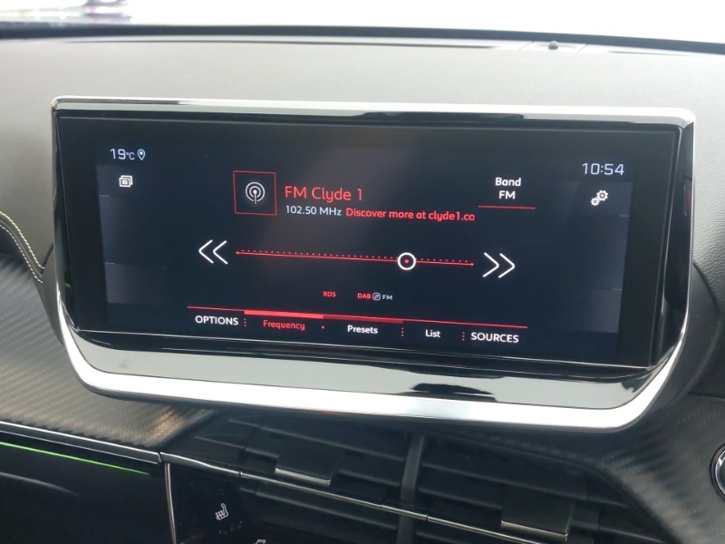 Peugeot 2008 1.2 Puretech 130 Allure  #11
