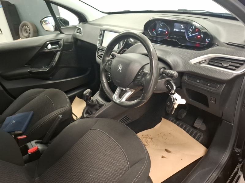 Peugeot 208 Hatchback 1.6 Thp Gti Prestige 201717 White #15