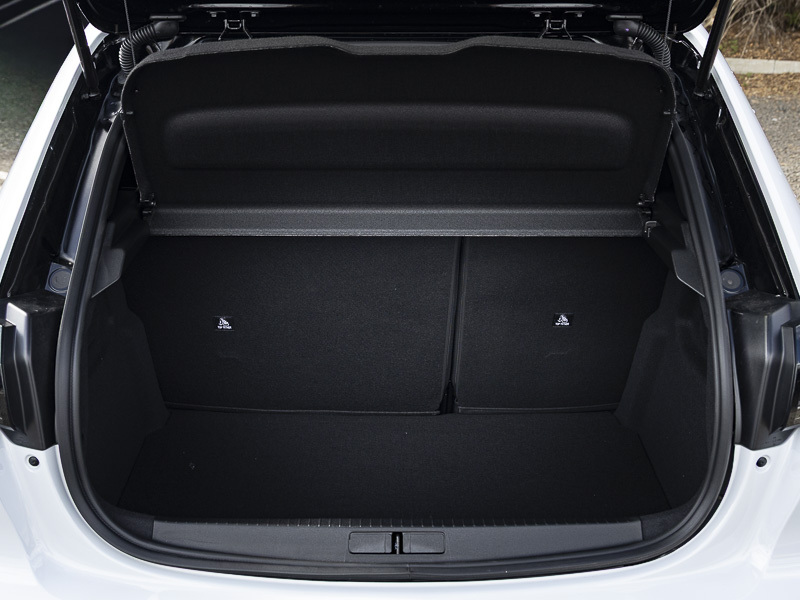 Peugeot 208 1.2 Hybrid 110 Allure E-dsc6 Grey #19