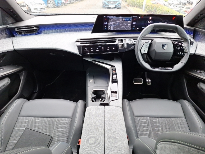 Peugeot 3008 1.2 Hybrid 145 Gt E-dsc6 White #3