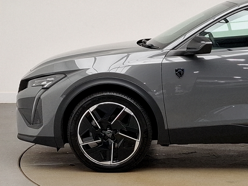 Peugeot 408 1.2 Puretech Allure Eat8 #19