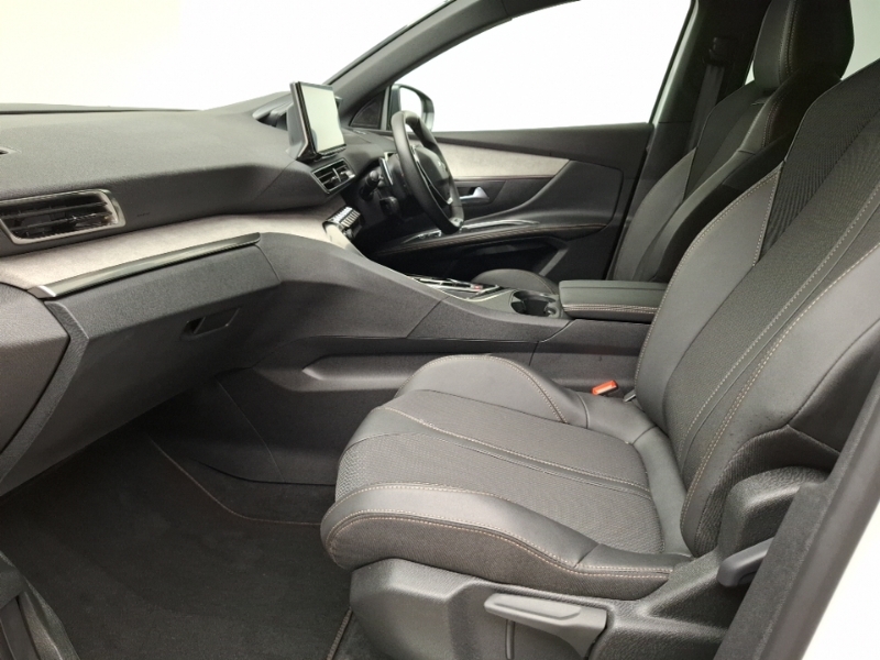 Peugeot 5008 1.5 Bluehdi Gt Eat8 White #5