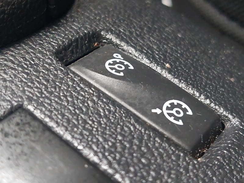 Renault Clio 0 Road Tax, Parking Sensors Black #10