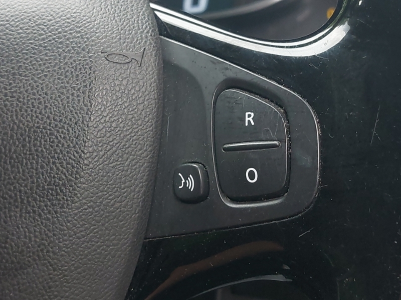 Renault Clio 0 Road Tax, Parking Sensors Black #12