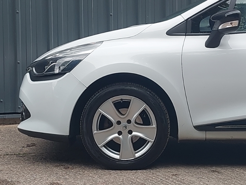 Renault Clio 0 Road Tax, Parking Sensors Black #17